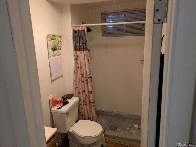 290 W 1st Ave, Broomfield, CO 80020 - full bathroom featuring curtained shower and vanity