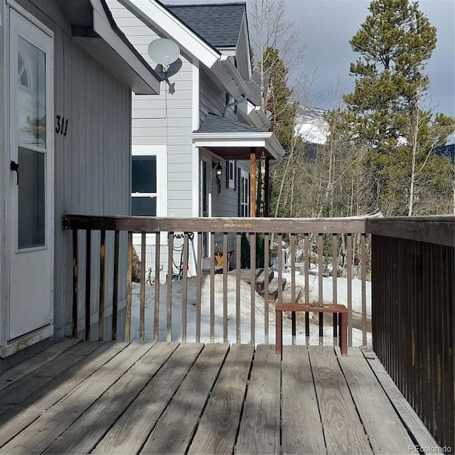 view of wooden deck