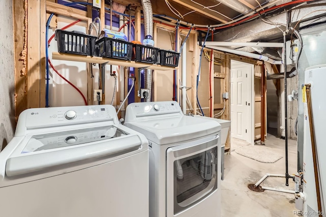 8985 W Quarto Pl, Littleton, CO 80128 - laundry room with washing machine and dryer