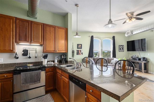 277 N Broadway Unit 403, Denver, CO 80203 - photo 4