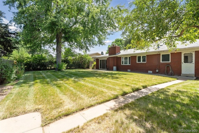 3030 S University Blvd, Denver, CO 80210 - view of grassy yard