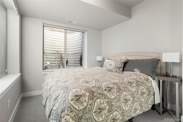 bedroom with carpet flooring