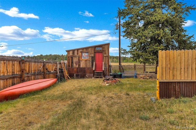 500 Fourth St, Fairplay, CO 80440 - fenced backyard featuring entry steps