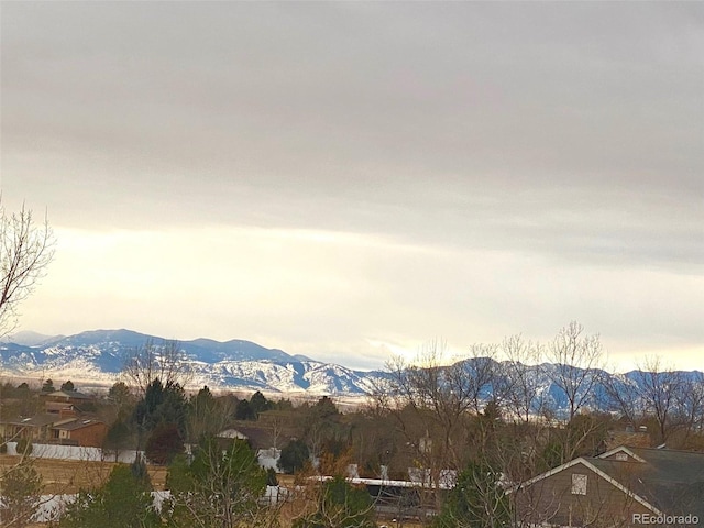 property view of mountains