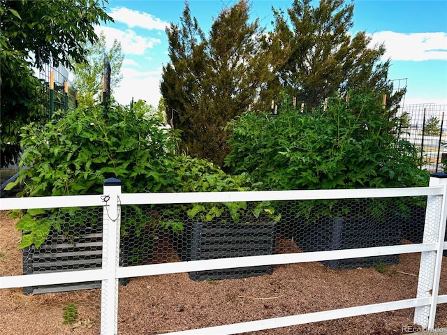 exterior space with fence