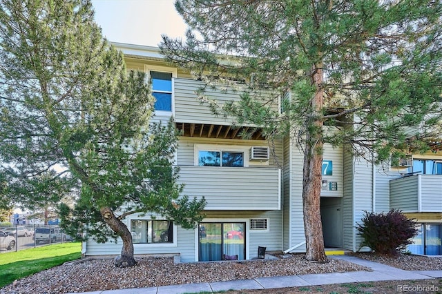 view of front of house