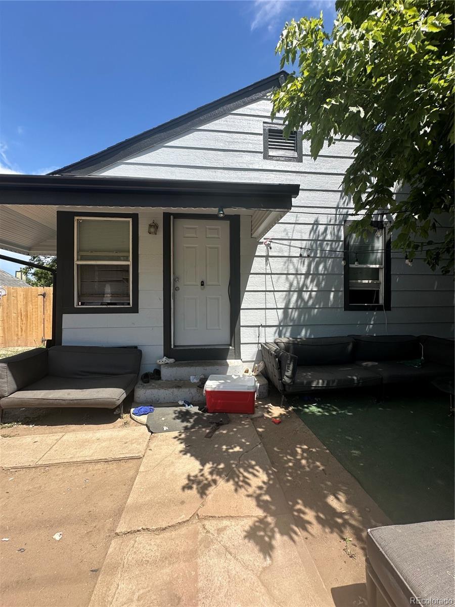 10425 E 16th Ave, Aurora, CO 80010 - photo 2