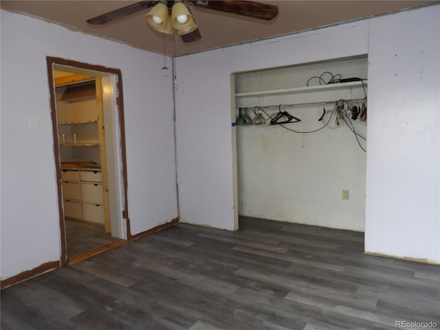 unfurnished bedroom featuring wood finished floors and a ceiling fan