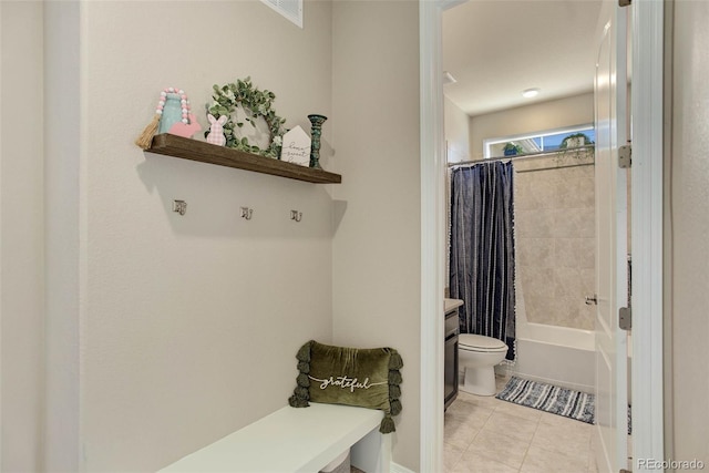 mudroom featuring light tile patterned floors and visible vents