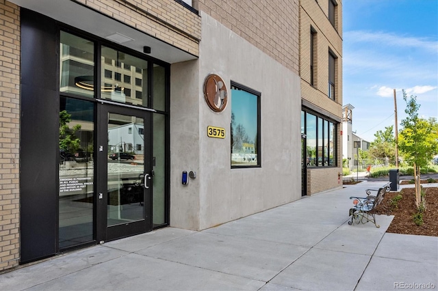 view of property entrance