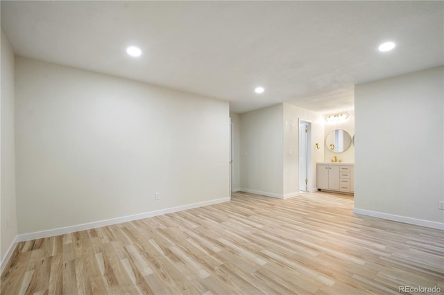 1392 E Nichols Ave, Centennial, CO 80122 - photo 34