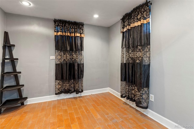 18625 E Kent Dr, Aurora, CO 80013 - interior space featuring wood finished floors and recessed lighting
