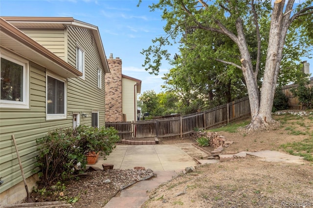 18625 E Kent Dr, Aurora, CO 80013 - fenced backyard with a patio