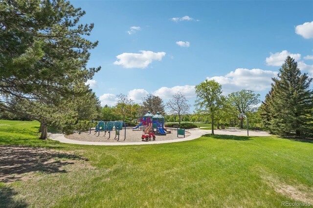 9455 W 81st Ave Unit A, Arvada, CO 80005 - community playground with a lawn