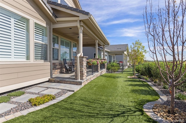 view of yard with fence