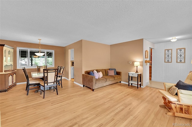 1920 Zang St, Golden, CO 80401 - photo 8