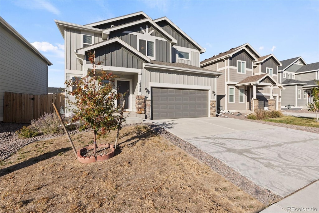 view of front of property featuring a garage