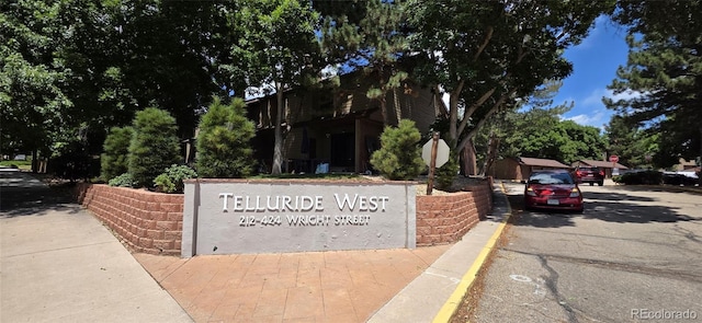 220 Wright St Unit 302, Lakewood, CO 80228 - photo 1
