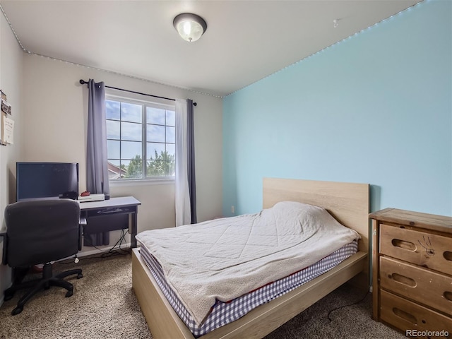 bedroom featuring carpet flooring