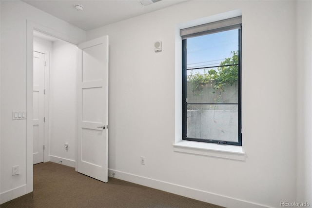 view of carpeted spare room