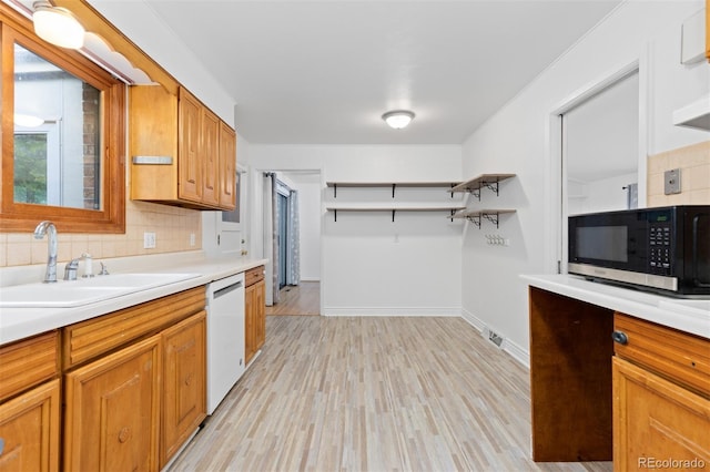 7926 E Fremont Ave, Centennial, CO 80112 - photo 11