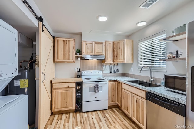 2204 Arikaree Ct, Loveland, CO 80538 - photo 12