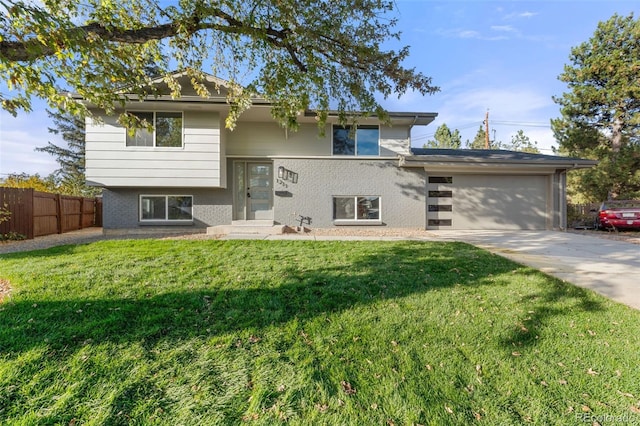 view of front of property with a front lawn