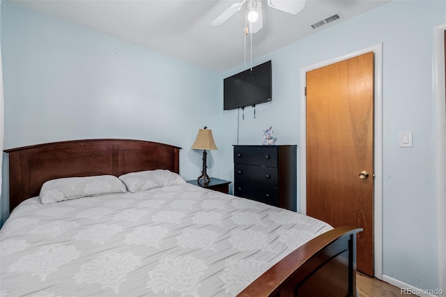 9170 Aspen Dr, Thornton, CO 80229 - bedroom featuring light wood-style floors and ceiling fan