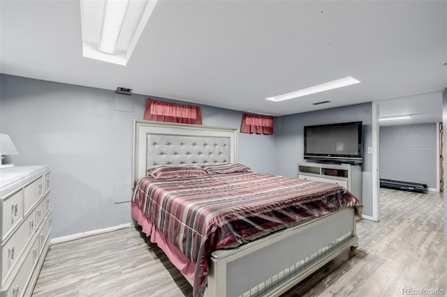 9170 Aspen Dr, Thornton, CO 80229 - bedroom featuring light wood-style floors