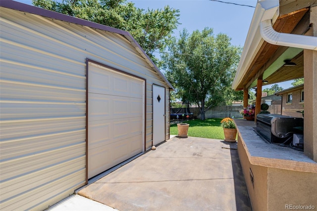 9170 Aspen Dr, Thornton, CO 80229 - view of garage