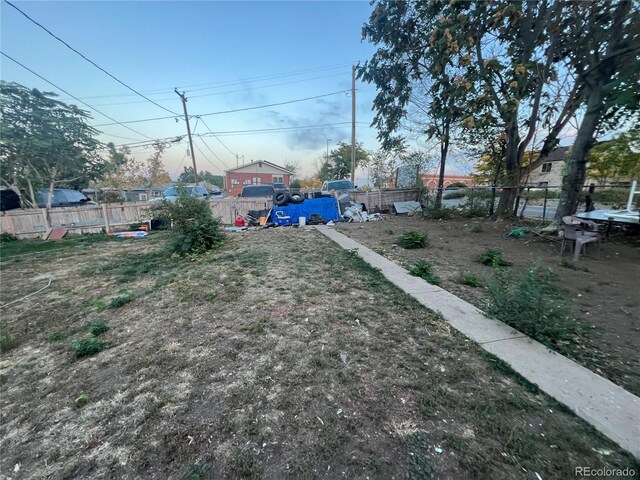 274 S Meade St, Denver, CO 80219 - view of yard