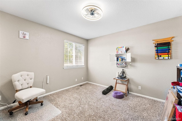2695 E 109th Ave, Northglenn, CO 80233 - living area featuring carpet and baseboards