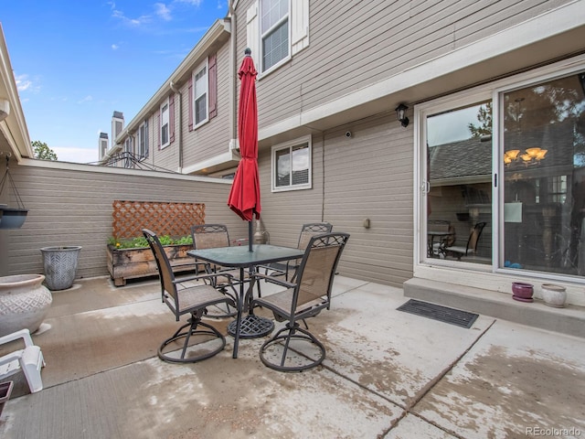 view of patio featuring outdoor dining space