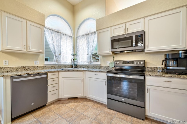 830 Lilacglen Ct, Colorado Springs, CO 80906 - photo 7