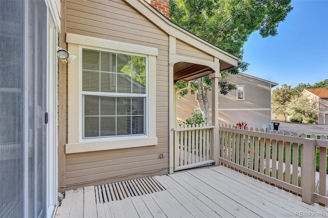 14243 E Radcliff Cir, Aurora, CO 80015 - view of wooden terrace