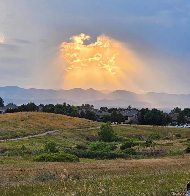 10258 Pennington Ln, Highlands Ranch, CO 80126 - view of mountain backdrop