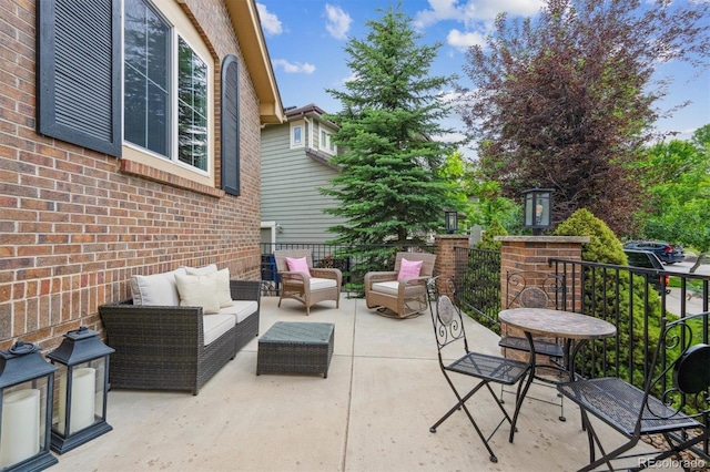 10258 Pennington Ln, Highlands Ranch, CO 80126 - view of patio featuring an outdoor living space