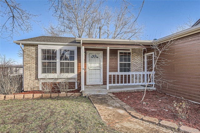 property entrance with a porch