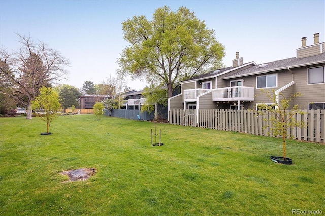 view of yard with fence
