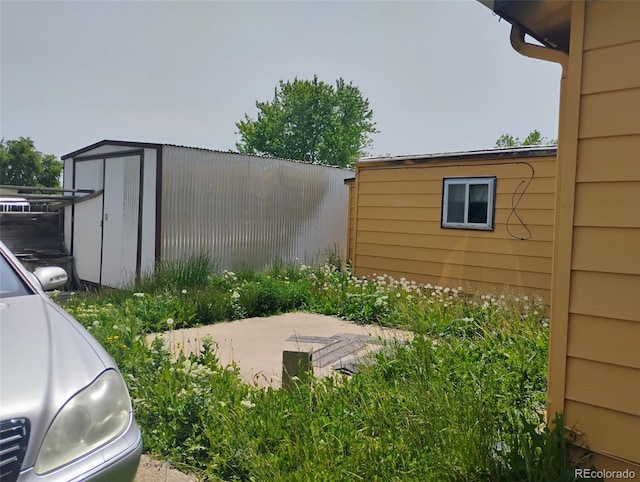 1011 Glen Creighton Dr, Dacono, CO 80514 - view of yard