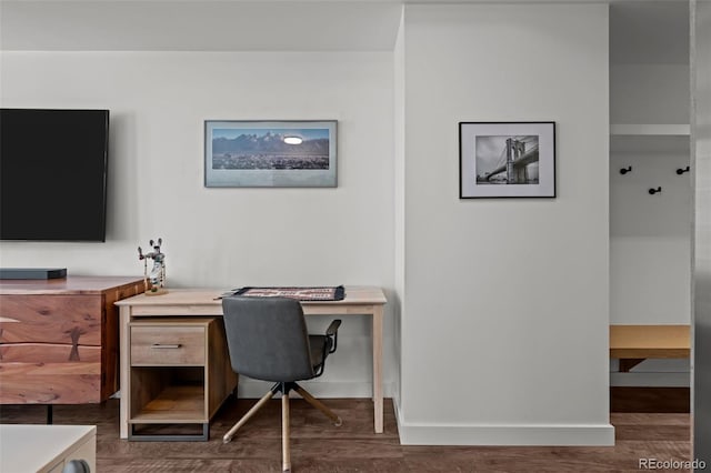 1750 Wewatta St Unit 605, Denver, CO 80202 - office area with wood finished floors and baseboards