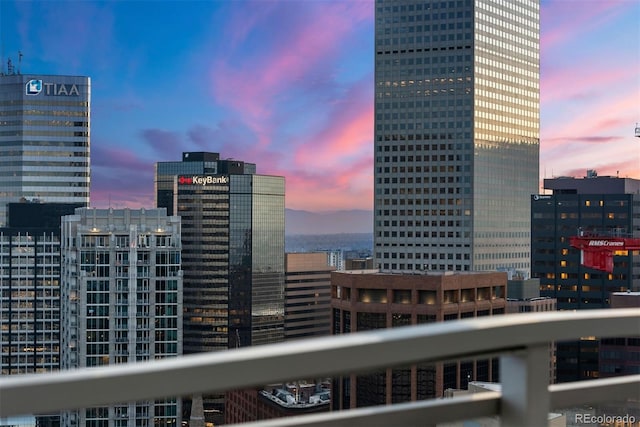 2001 Lincoln St Unit 2524, Denver, CO 80202 - view of city