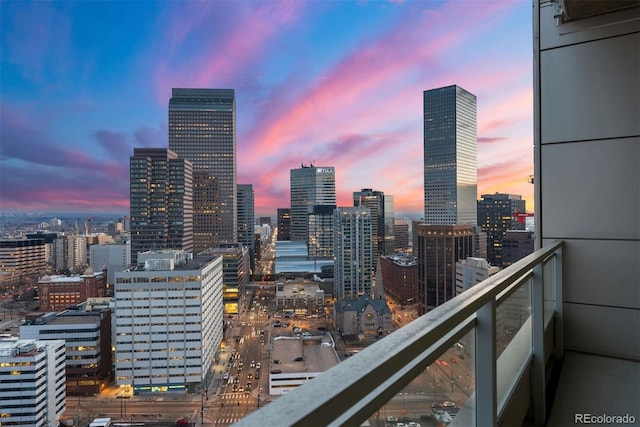 2001 Lincoln St Unit 2524, Denver, CO 80202 - city view