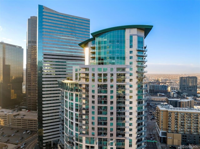 2001 Lincoln St Unit 2524, Denver, CO 80202 - city view