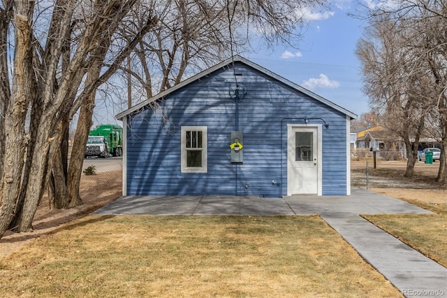 exterior space featuring a yard