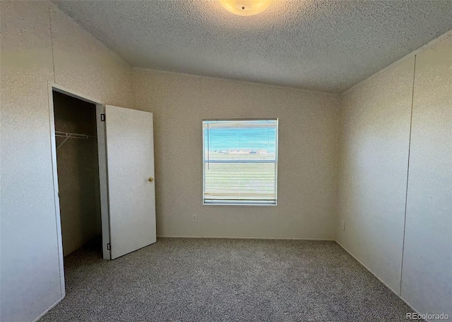 15125 Ewing Ct, Peyton, CO 80831 - unfurnished bedroom featuring carpet, a textured ceiling, and a closet