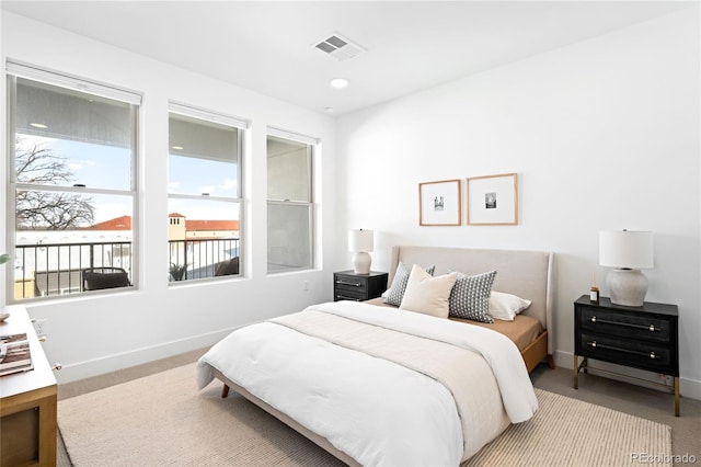 bedroom with carpet, visible vents, baseboards, and recessed lighting