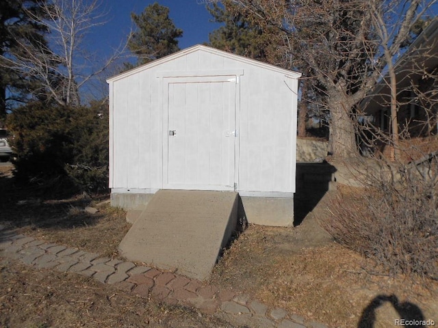 view of outdoor structure