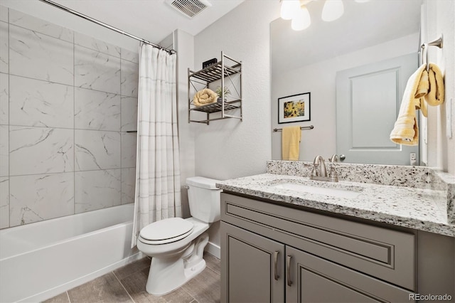 863 Shirttail Peak Dr, Windsor, CO 80550 - bathroom with toilet, vanity, and shower / tub combo