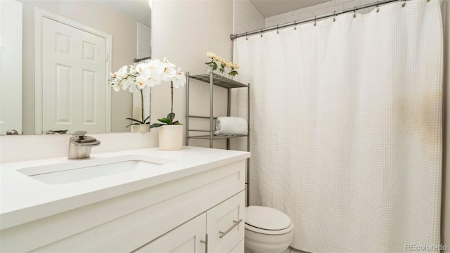 2918 Silverplume Dr Unit C1, Fort Collins, CO 80526 - full bath featuring vanity and a shower with shower curtain